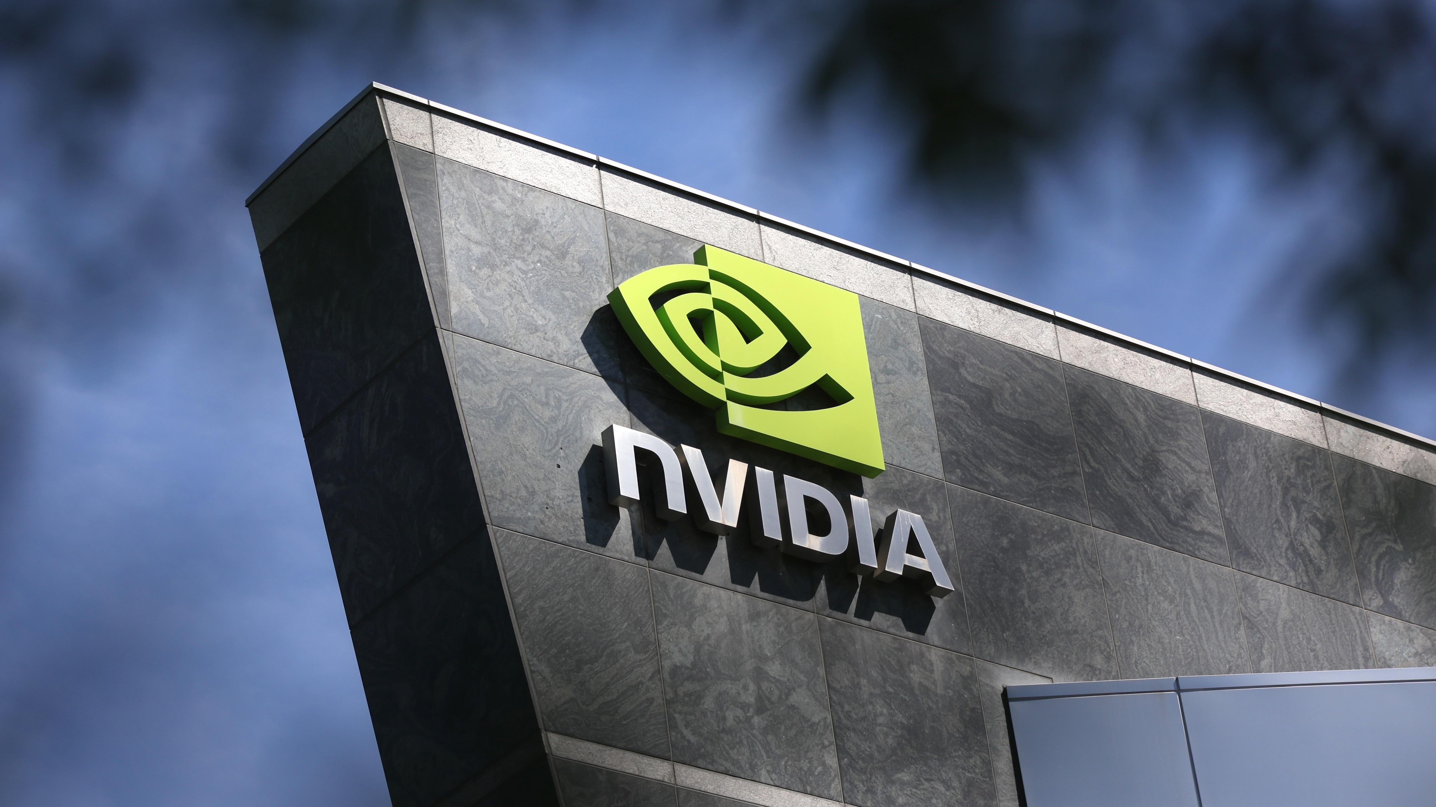 
        СМИ: NVIDIA тоже уйдёт из России до конца этого месяца
      